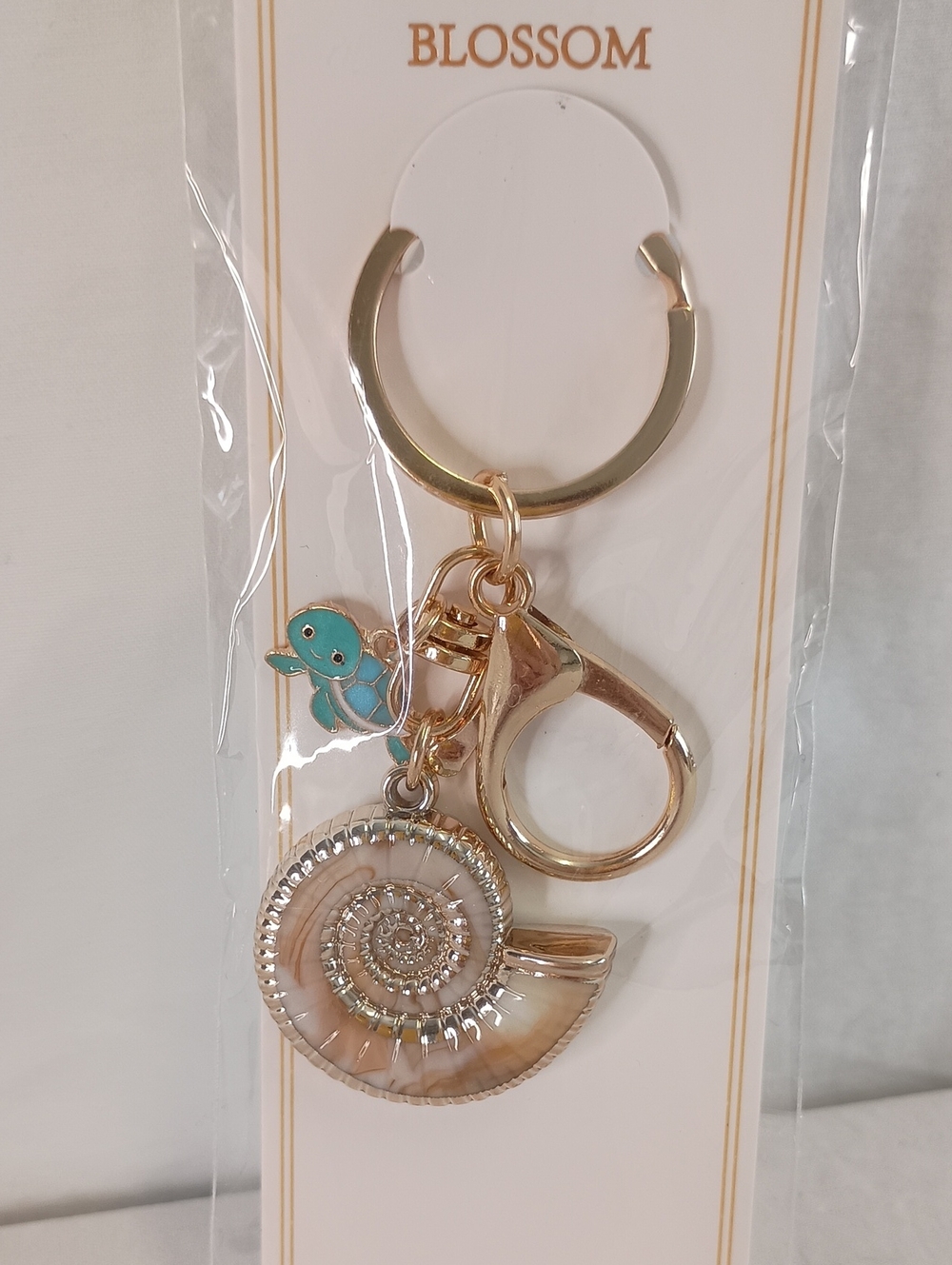 Sparkling Seashell Keychain Bag Charm Nautical Coastal Sea Turtle - Picture 3 of 6
